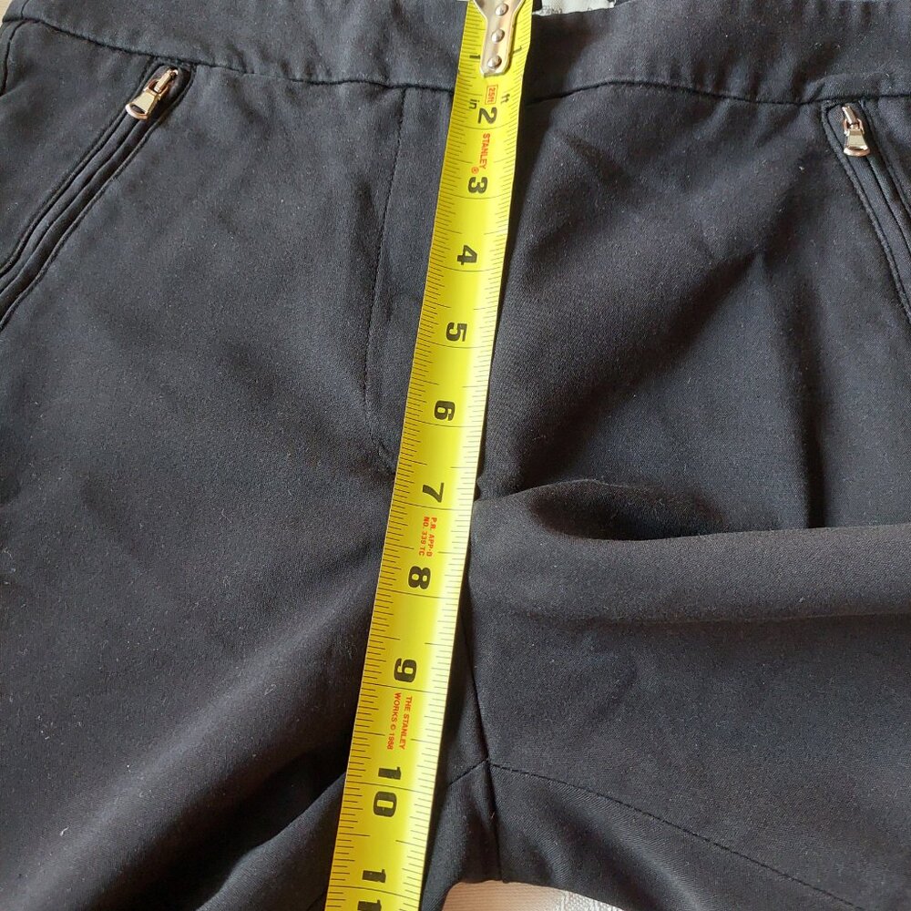 Abercrombic & Fitch Women's Stretchy Skinny Black Pants, Size 2 - Picture 7 of 8